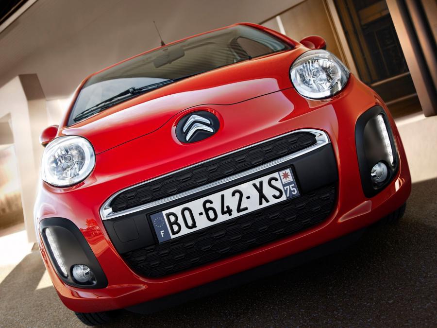  Citroen C1 3-Door 2012 года  (фото 73 из 80)